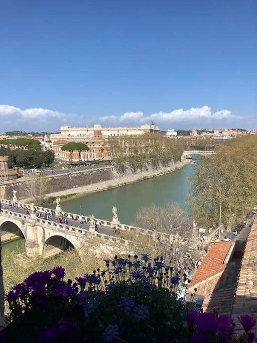 La Torre Di Castel Sant'Angelo Apartment Rome